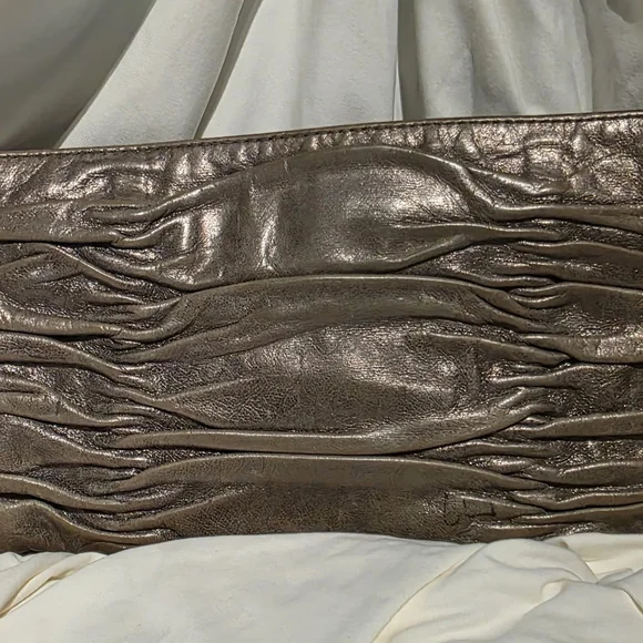Michael Kors Webster Gold/Silverish Metallic Rushed Leather Wallet Clutch Bag - Picture 3 of 9